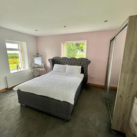 Unique Countryside Stay Dundrod Zewnętrze zdjęcie