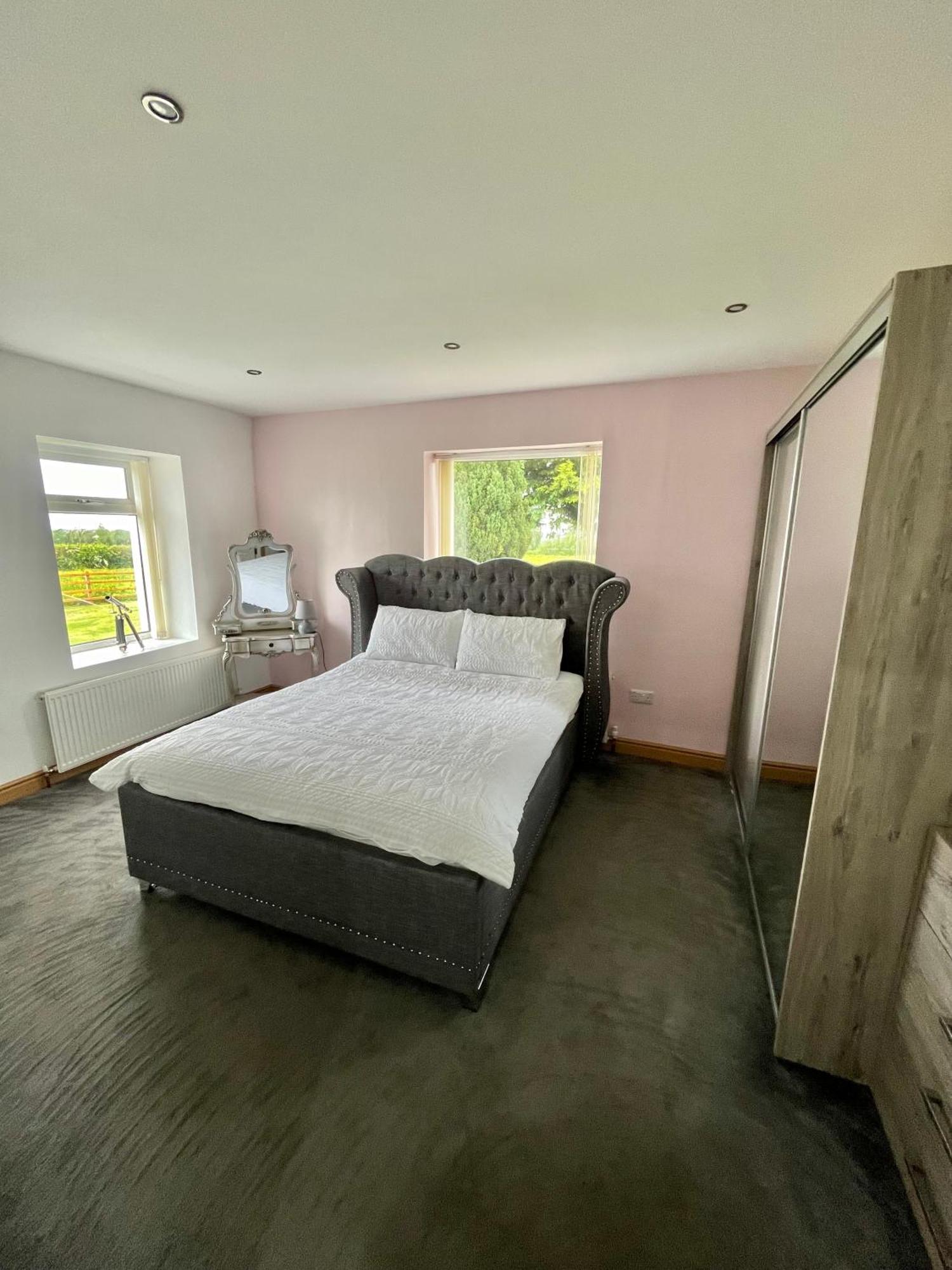 Unique Countryside Stay Dundrod Zewnętrze zdjęcie